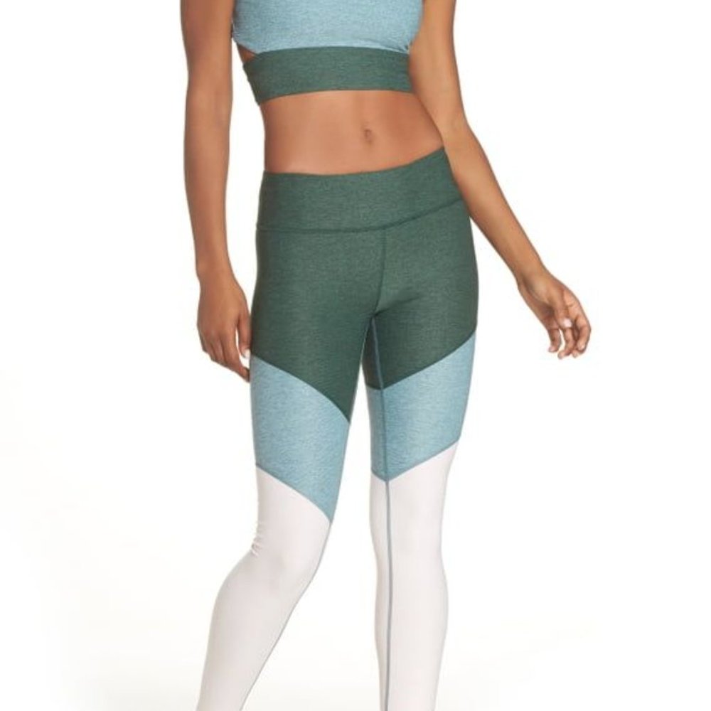 Outdoor Voices Crop Top and Leggings Set